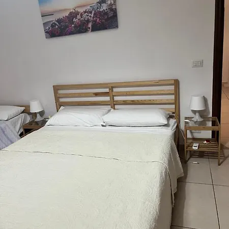 Oda ve Kahvaltı Le Comete Di Angelo Reggio di Calabria